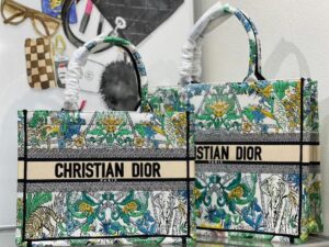 Medium Dior Book Tote Black Multicolor Dior Herbarium Embroidery bag