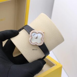 Van Cleef & Arpels Sweet Alhambra Watch