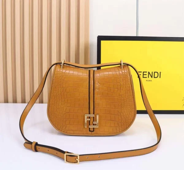 Fendi C'Mon Bag