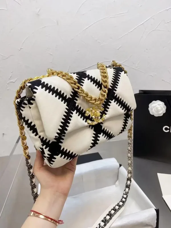 Chanel 19 Shiny Lambskin Bag