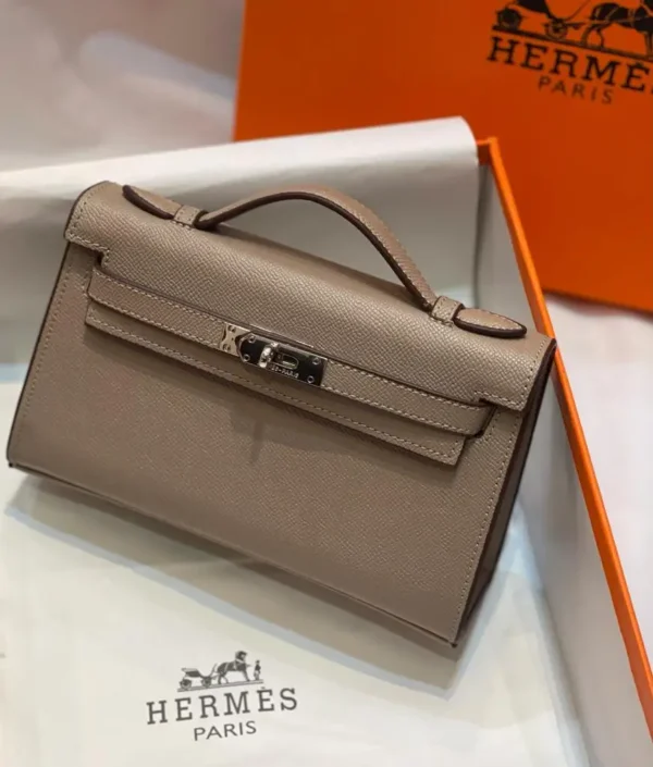 Hermès Kelly Pochette Clutch